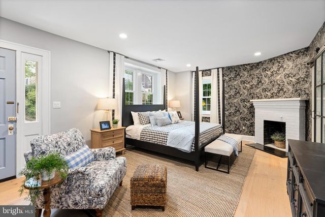 814 EDGEWOOD, Towson, MD 21286