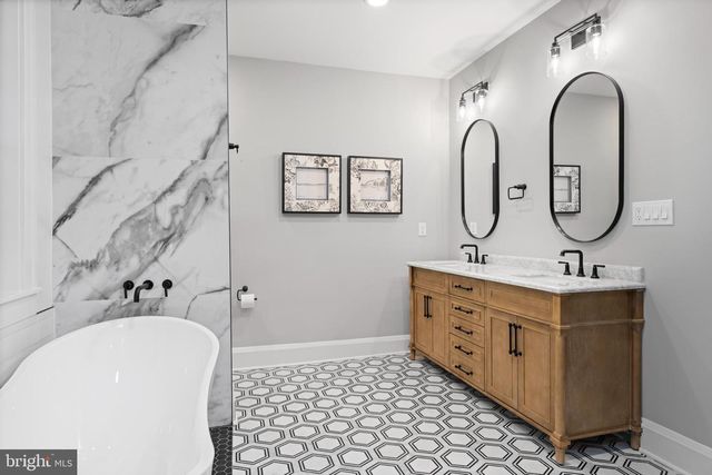 814 EDGEWOOD, Towson, MD 21286