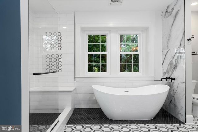 814 EDGEWOOD, Towson, MD 21286