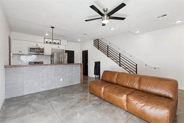 1008 N Francis Avenue A, Oklahoma City, OK 73106