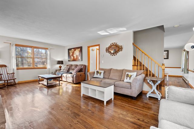 1 Burlington Road, Farmington, CT 06085