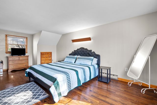 1 Burlington Road, Farmington, CT 06085