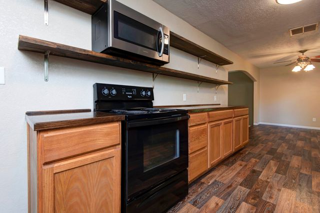 3719 South Ferguson Avenue, Springfield, MO 65807