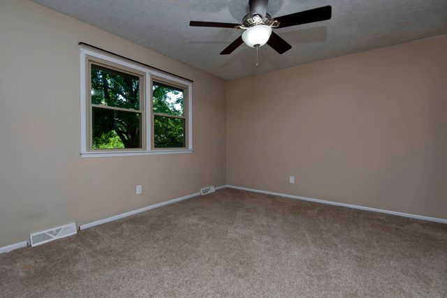 3719 South Ferguson Avenue, Springfield, MO 65807