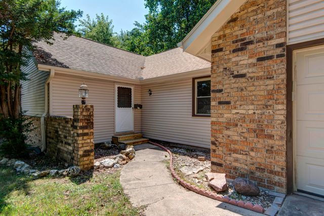 3719 South Ferguson Avenue, Springfield, MO 65807