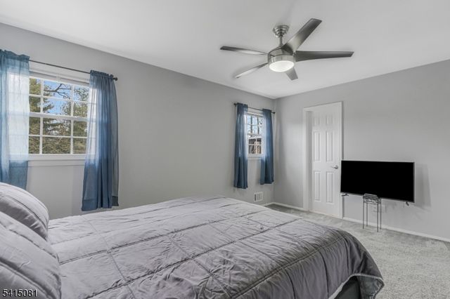 20 Hayward St, Bridgewater Twp., NJ 08805