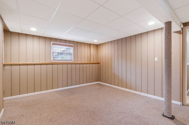 20 Hayward St, Bridgewater Twp., NJ 08805