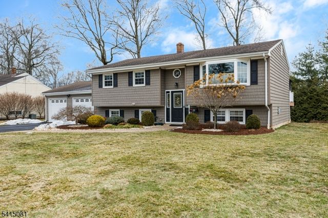 20 Hayward St, Bridgewater Twp., NJ 08805