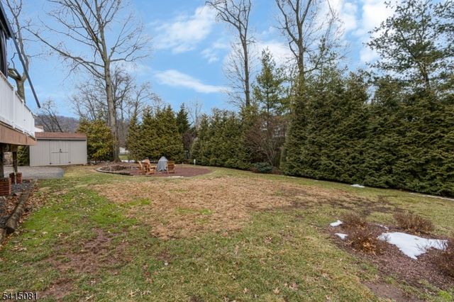 20 Hayward St, Bridgewater Twp., NJ 08805