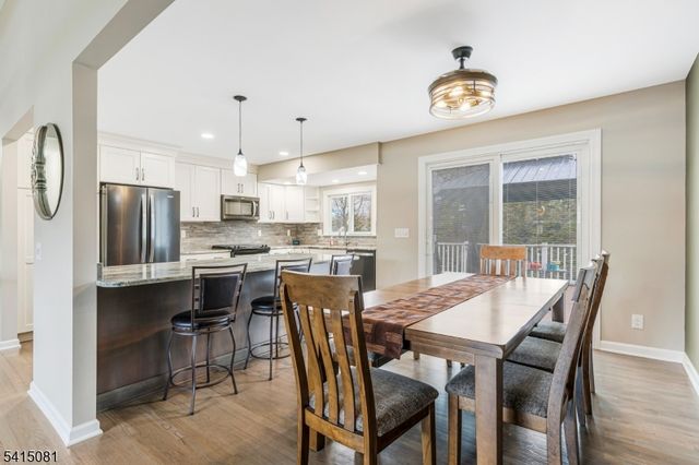 20 Hayward St, Bridgewater Twp., NJ 08805