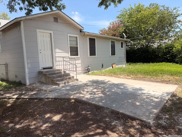 178 SWEETBRIAR AVE, San Antonio, TX 78228
