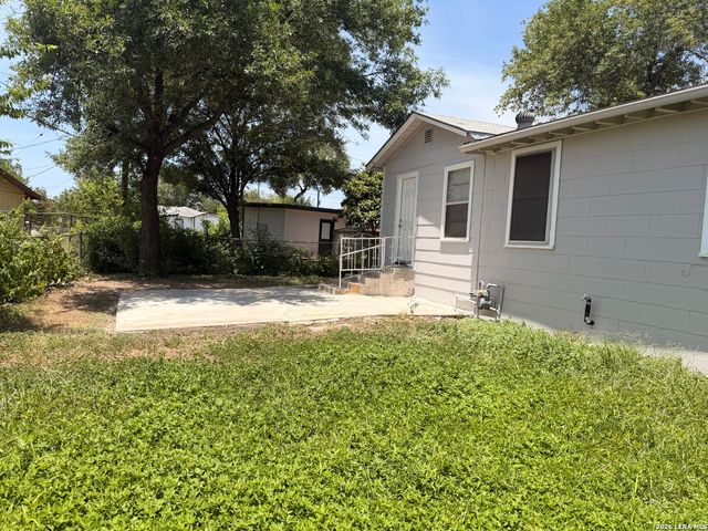 178 SWEETBRIAR AVE, San Antonio, TX 78228