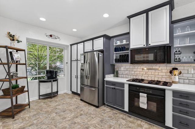 3426 Kensington Ct, Rocklin, CA 95765
