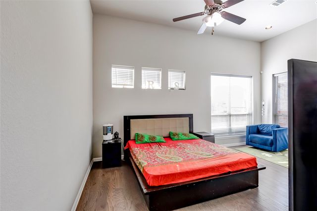 722 Kingston PL, Cedar Park, TX 78613