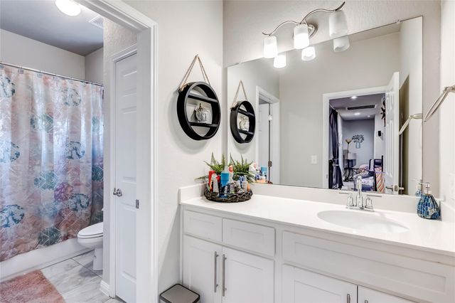 722 Kingston PL, Cedar Park, TX 78613