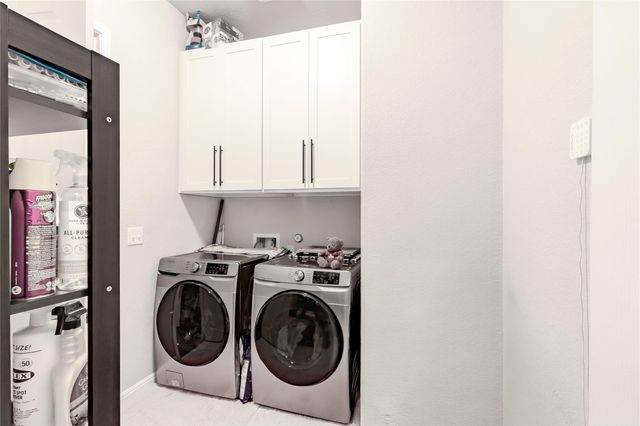 722 Kingston PL, Cedar Park, TX 78613