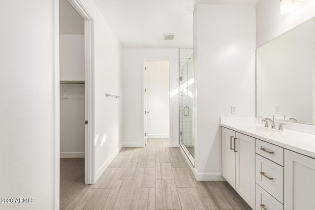 735 E MARBLEWOOD Way, Phoenix, AZ 85048