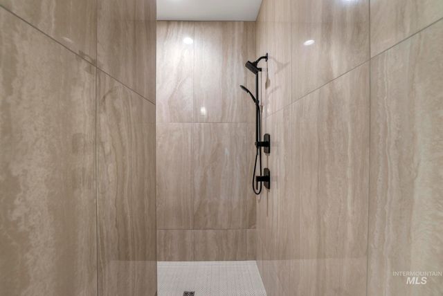 635 Canyon Crest Drive W., Twin Falls, ID 83301