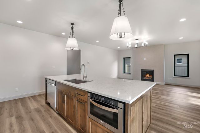 635 Canyon Crest Drive W., Twin Falls, ID 83301