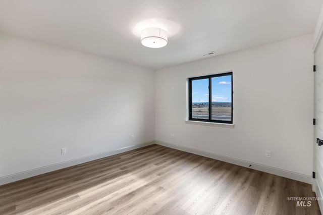 635 Canyon Crest Drive W., Twin Falls, ID 83301