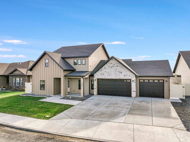 635 Canyon Crest Drive W., Twin Falls, ID 83301