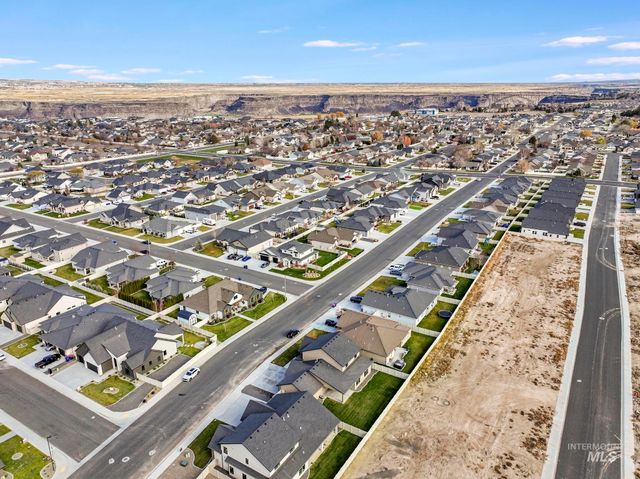 635 Canyon Crest Drive W., Twin Falls, ID 83301