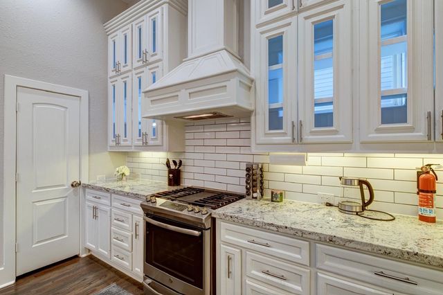 2020 Mcgowen Street M, Houston, TX 77004