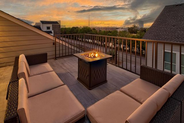 2020 Mcgowen Street M, Houston, TX 77004