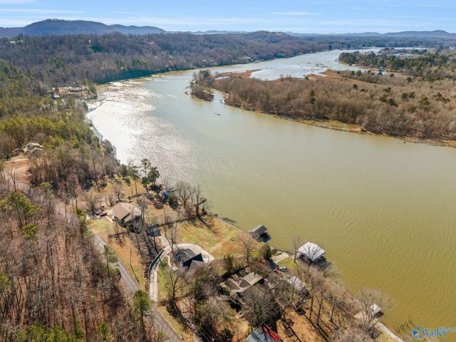 920 East Haven Drive, Glencoe, AL 35905