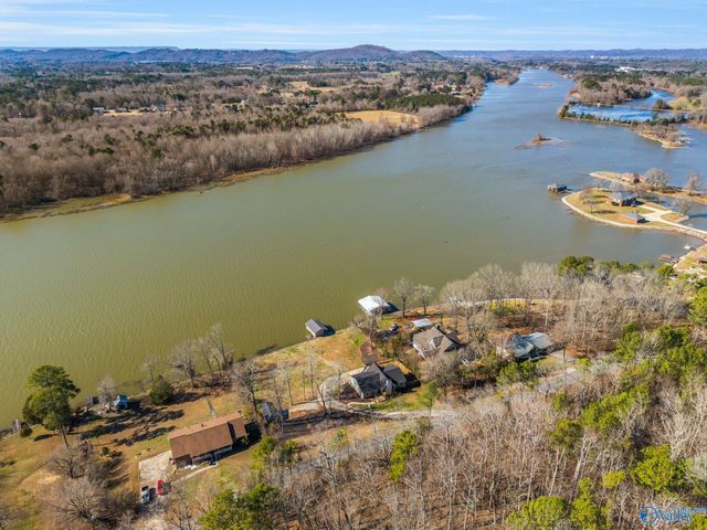 920 East Haven Drive, Glencoe, AL 35905