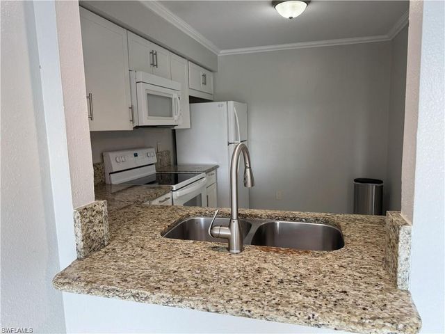 4402-4404 Santa Barbara BLVD, Cape Coral, FL 33914
