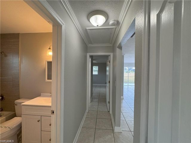 4402-4404 Santa Barbara BLVD, Cape Coral, FL 33914