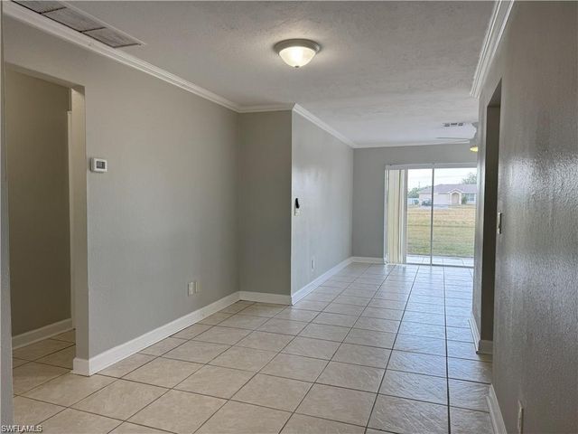 4402-4404 Santa Barbara BLVD, Cape Coral, FL 33914