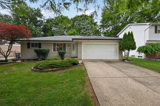 212 Charterhouse Drive, Canton, MI 48188