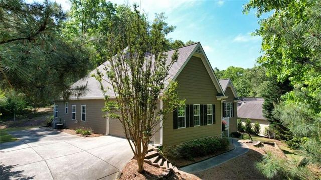 305 BLAKE Drive, Canton, GA 30114