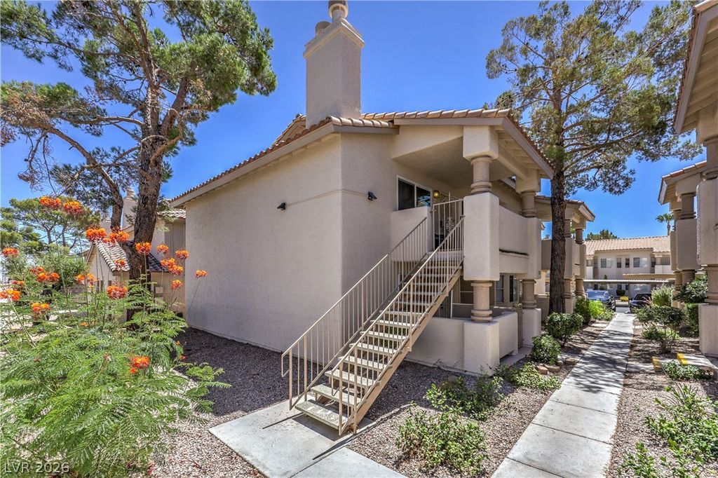 925 Rockview Drive 202, Las Vegas, NV 89128 — photo 2