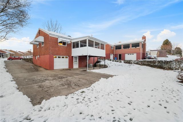 1375 Edgewood Dr, West Homestead, PA 15120