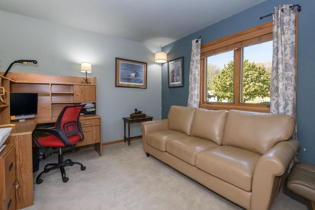 1801 Erin LANE, Waukesha, WI 53188
