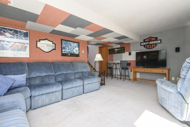 1801 Erin LANE, Waukesha, WI 53188