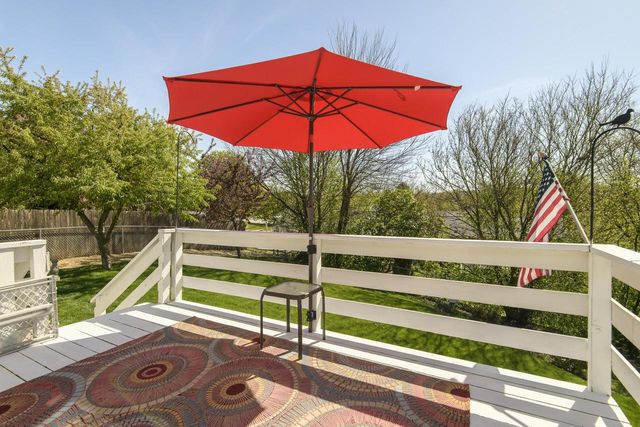 1801 Erin LANE, Waukesha, WI 53188