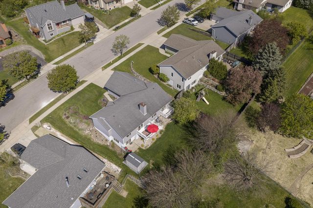 1801 Erin LANE, Waukesha, WI 53188