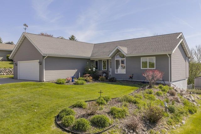 1801 Erin LANE, Waukesha, WI 53188