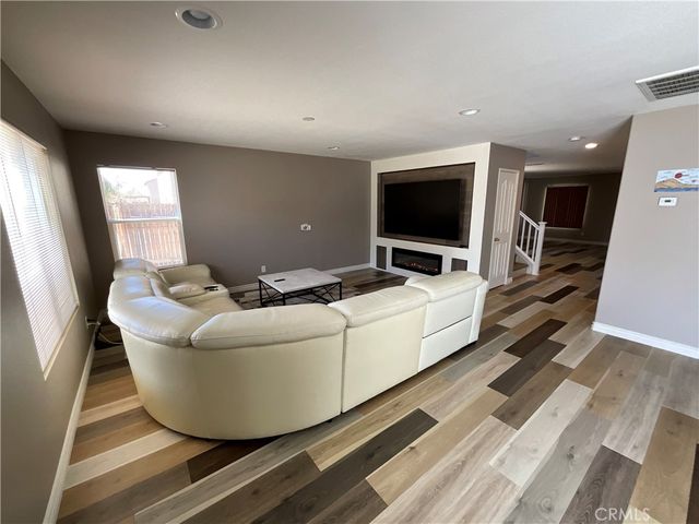 14051 Mare, Victorville, CA 92394
