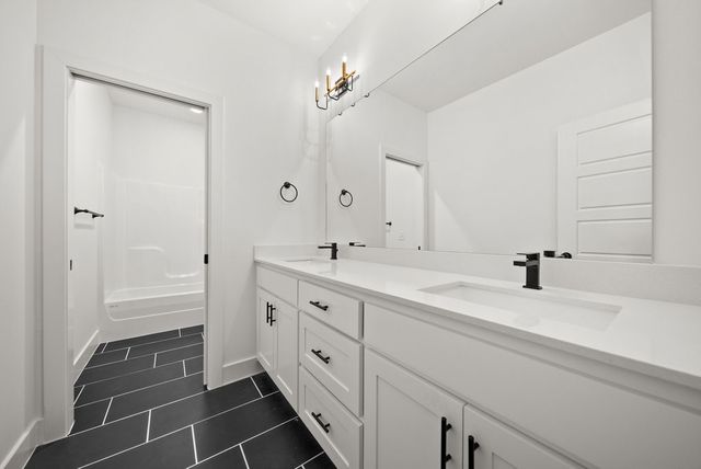 6302 SW Luna Lane, Bentonville, AR 72713