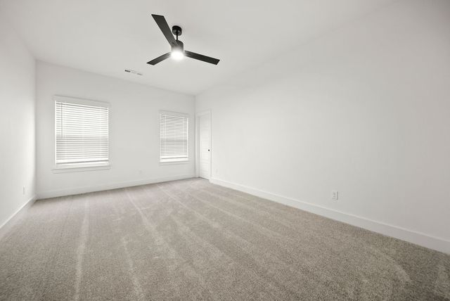 6302 SW Luna Lane, Bentonville, AR 72713