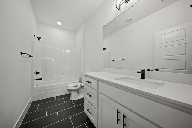6302 SW Luna Lane, Bentonville, AR 72713