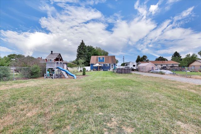 10915 E Fairview Ave, Spokane Valley, WA 99206