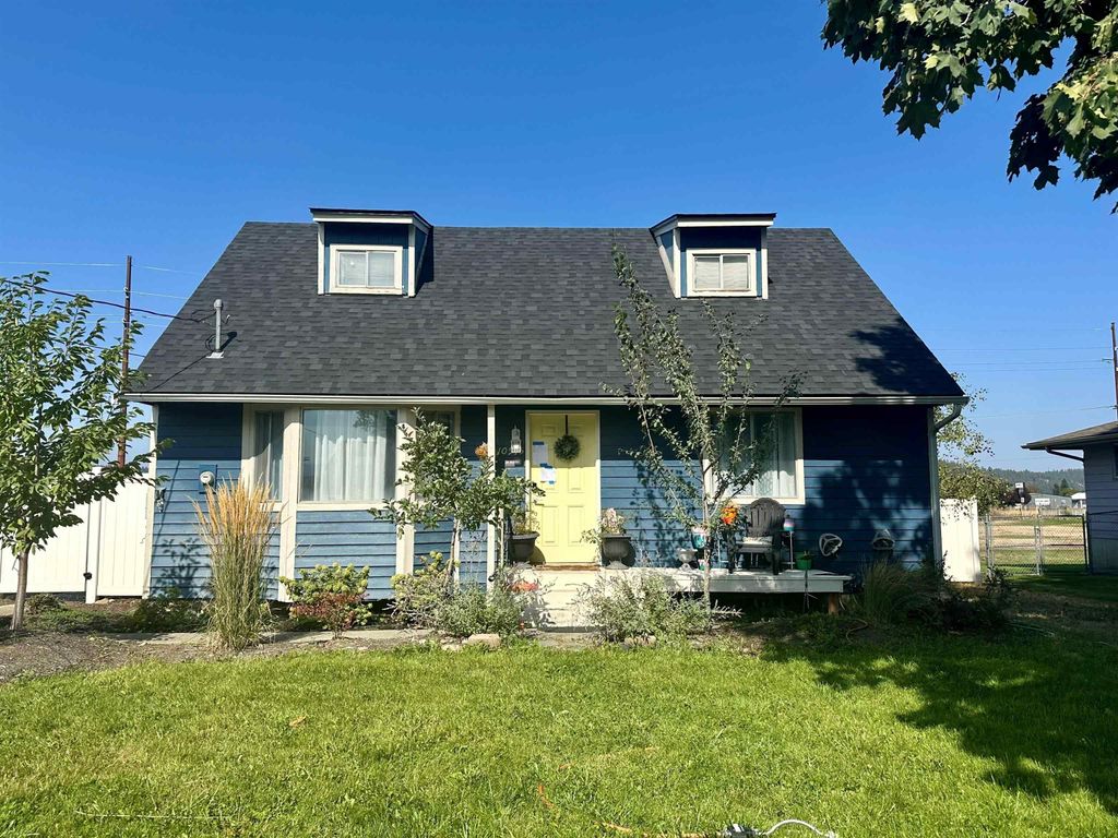 10915 E Fairview Ave, Spokane Valley, WA 99206