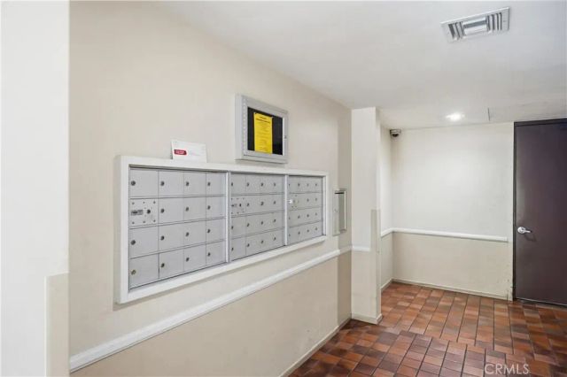 4499 Via Marisol 340, Los Angeles, CA 90042