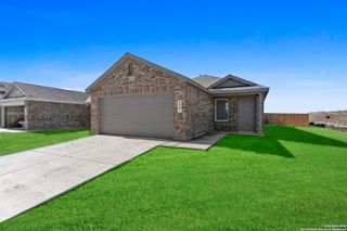 2067 Powell Pl, Converse, TX 78109